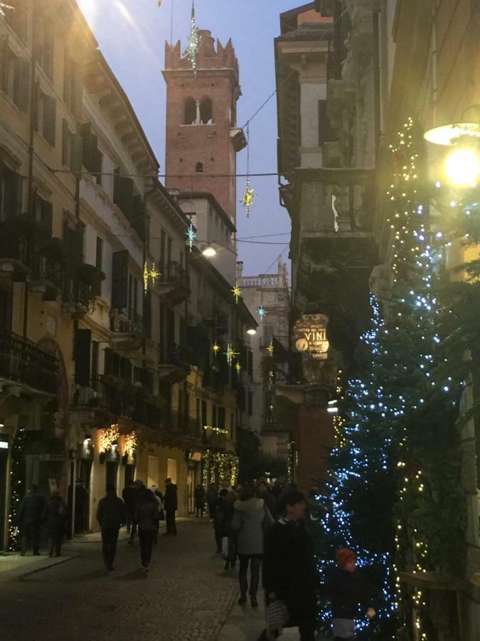 Appartamento "Domus Coeli" Verona Bagian luar foto